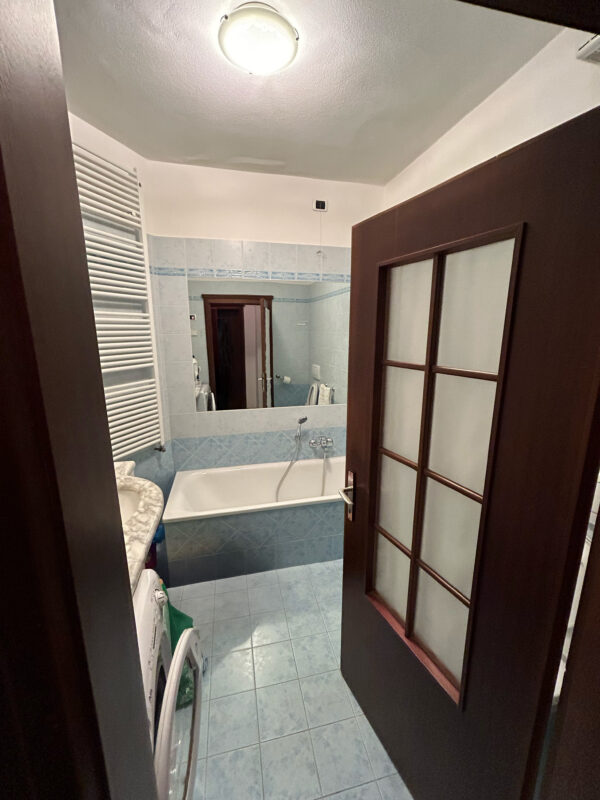 Tavon 5_bagno con lavatrice Appartamento a Tavon 5