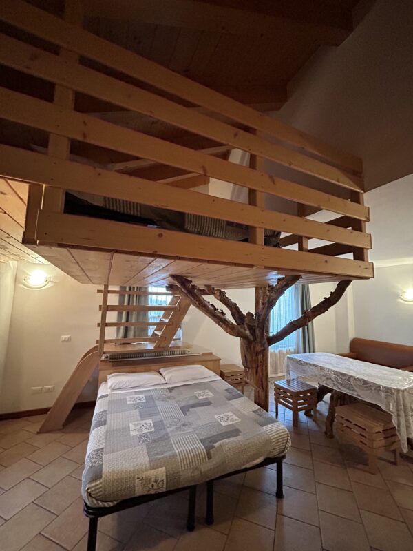 Stanza quadrupla +1 - Agritur Vento Alpino
