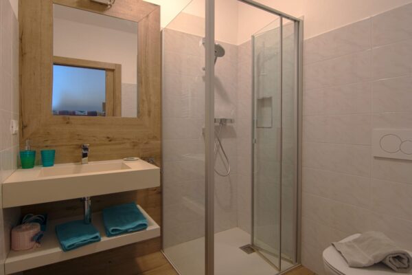 bagno Stanza doppia letti separati - B&B Raina