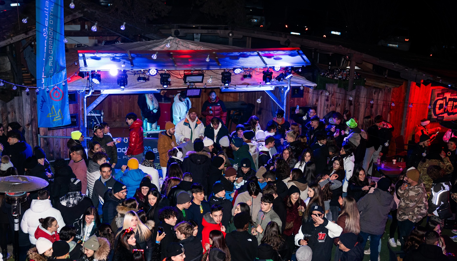 la-festa-di-capodanno Capodanno in Baita - Cenone con festa in Baita + Snow Party